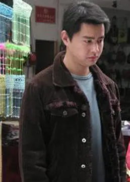 《莲花岛》影评：欲望交织的孤岛生存游戏，一场关于人性的终极考验！